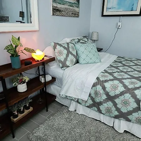 Sweet Studio In Sarasota